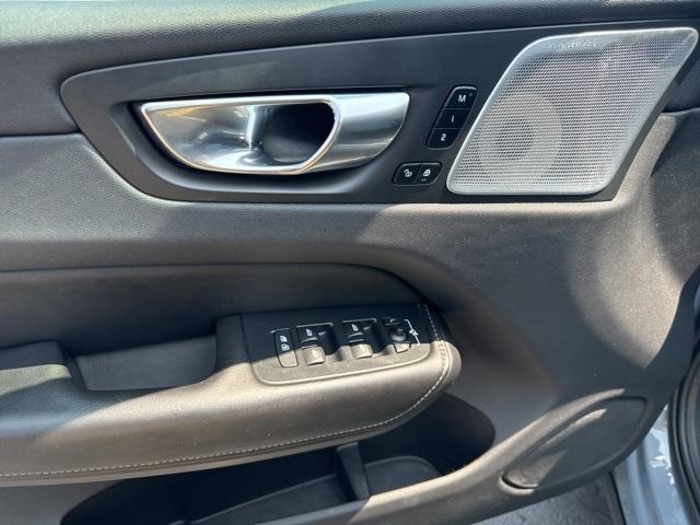 used 2022 Volvo XC60 car, priced at $31,000