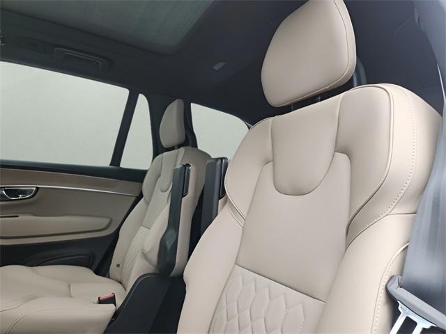 new 2026 Volvo XC90 car, priced at $73,135