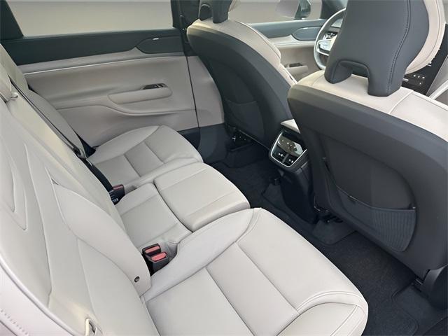 new 2025 Volvo EX90 car, priced at $92,505