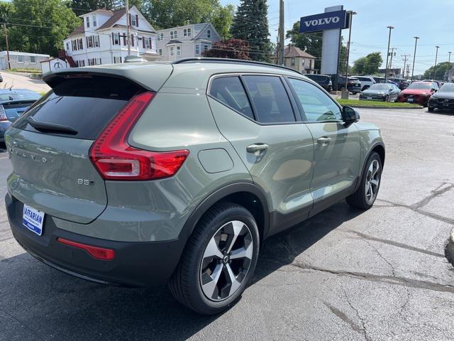 new 2025 Volvo XC40 car, priced at $48,315