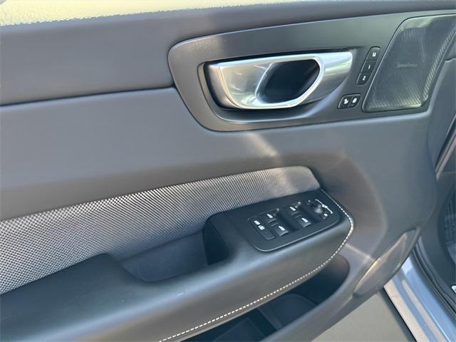 used 2022 Volvo XC60 Recharge Plug-In Hybrid car, priced at $36,900