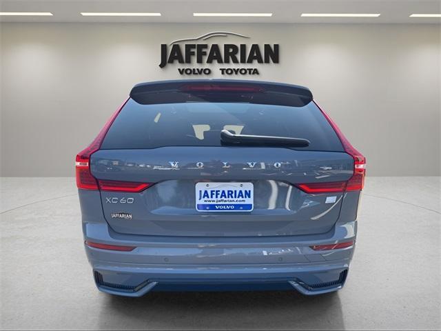 used 2022 Volvo XC60 Recharge Plug-In Hybrid car, priced at $36,900