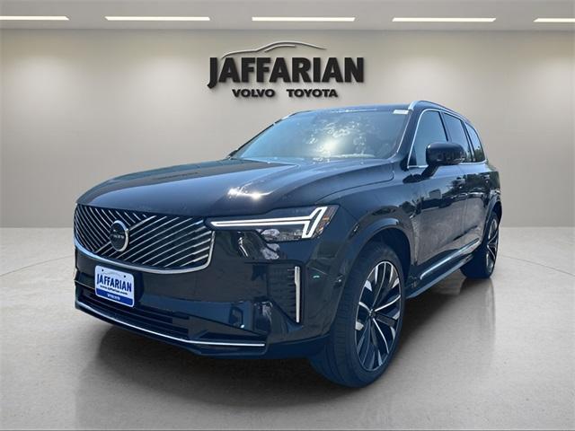 new 2025 Volvo XC90 car, priced at $69,155