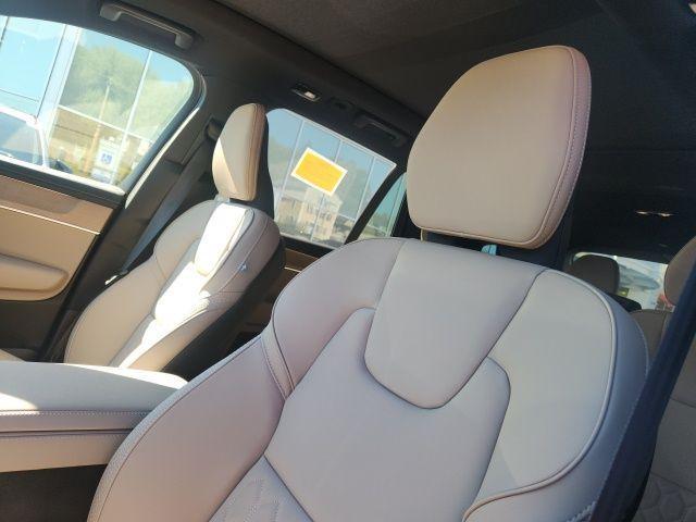 new 2026 Volvo XC90 car, priced at $71,825
