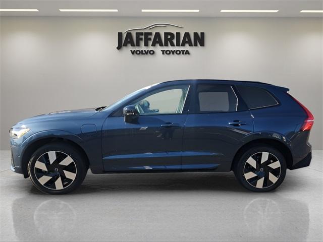 new 2025 Volvo XC60 Plug-In Hybrid car, priced at $66,290