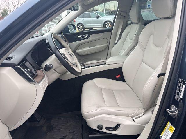 used 2022 Volvo XC60 car, priced at $24,500