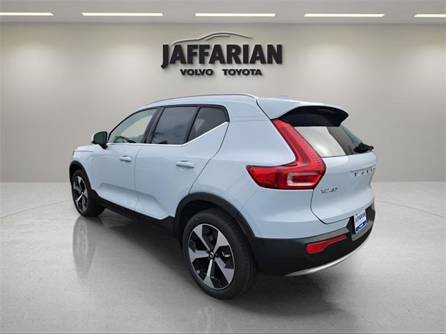 new 2025 Volvo XC40 car, priced at $48,335