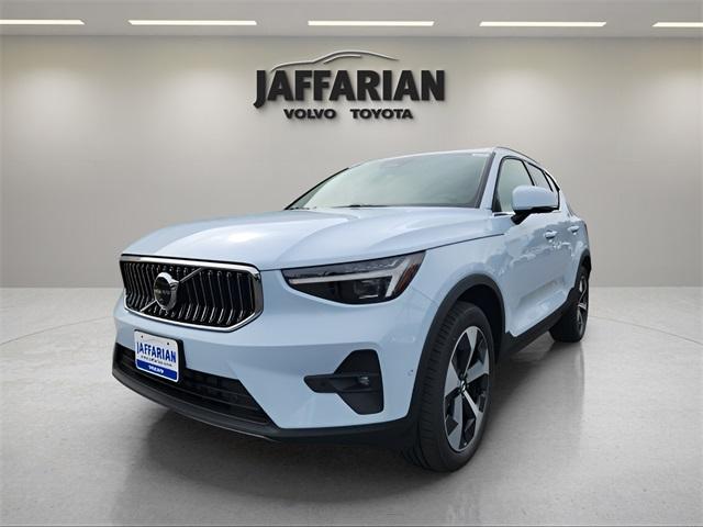 new 2025 Volvo XC40 car, priced at $48,335