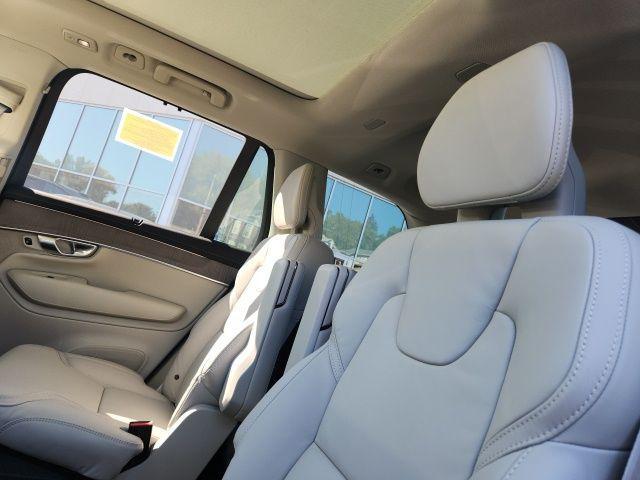 new 2026 Volvo XC90 car, priced at $78,250