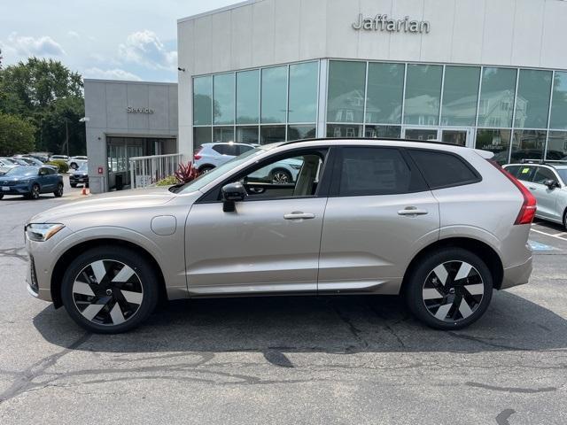 new 2025 Volvo XC60 Plug-In Hybrid car, priced at $66,235