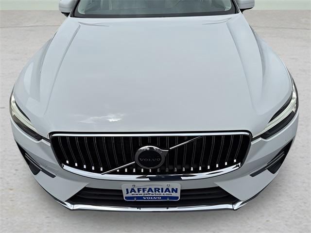 used 2022 Volvo XC60 car, priced at $36,788