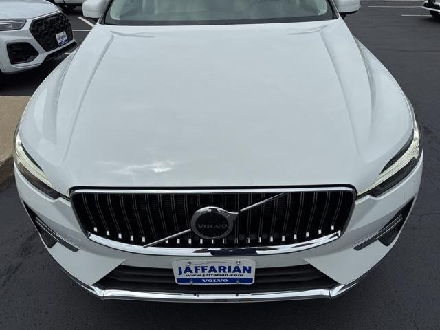 used 2022 Volvo XC60 car, priced at $36,900