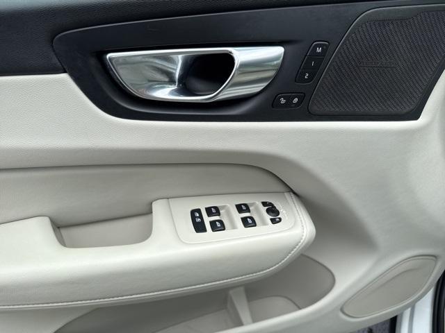 used 2022 Volvo XC60 car, priced at $36,900