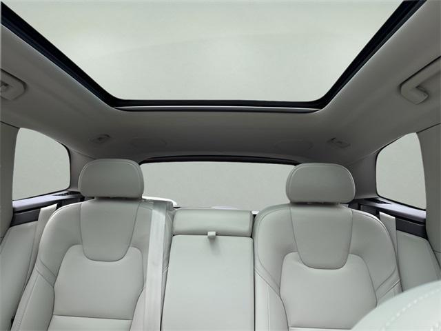 used 2022 Volvo XC60 car, priced at $36,788