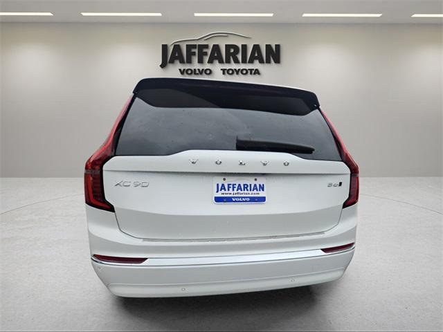 new 2025 Volvo XC90 car, priced at $69,155
