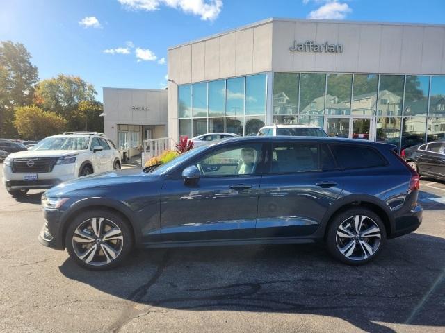 new 2025 Volvo V60 Cross Country car, priced at $55,025