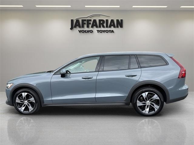 used 2024 Volvo V60 Cross Country car, priced at $42,788