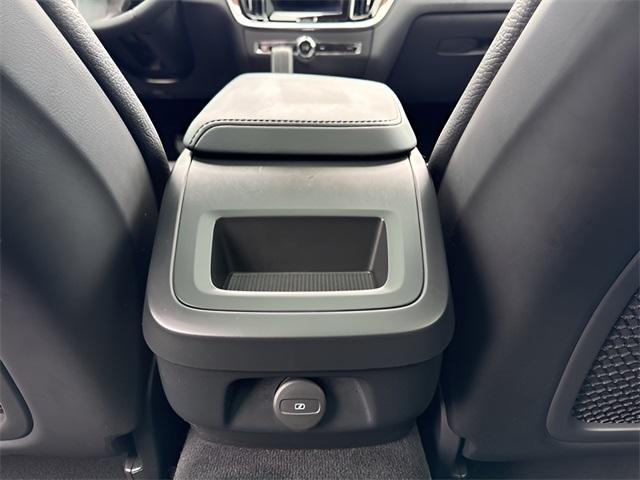 used 2024 Volvo V60 Cross Country car, priced at $40,900