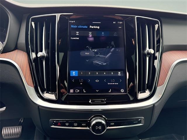 used 2024 Volvo V60 Cross Country car, priced at $40,900