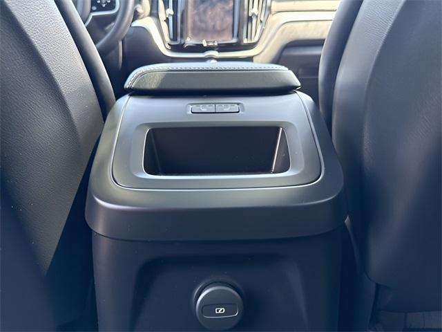 used 2022 Volvo XC60 Recharge Plug-In Hybrid car, priced at $49,788