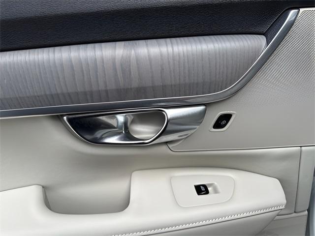 new 2025 Volvo V90 Cross Country car, priced at $65,175