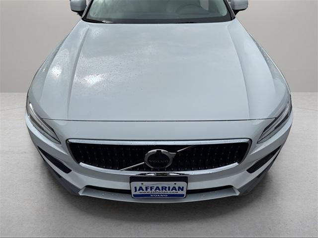 new 2025 Volvo V90 Cross Country car, priced at $65,175