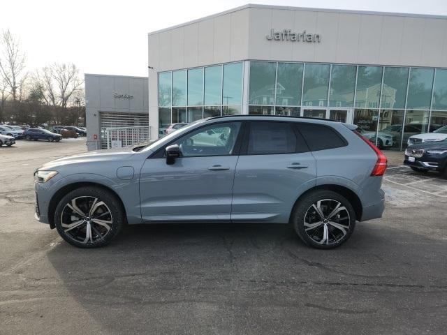 new 2025 Volvo XC60 Plug-In Hybrid car, priced at $71,665