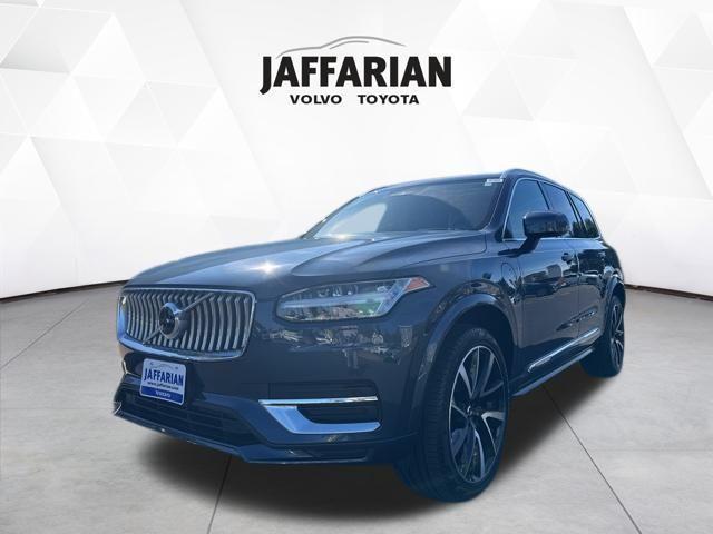 used 2021 Volvo XC90 Recharge Plug-In Hybrid car, priced at $37,500