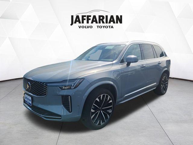 new 2026 Volvo XC90 Plug-In Hybrid car, priced at $81,875