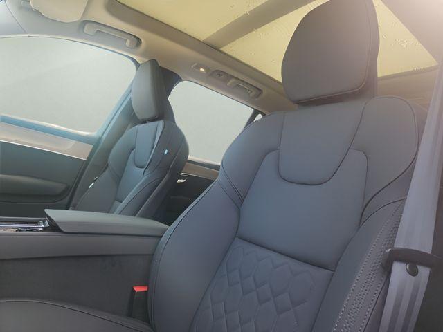 new 2026 Volvo XC90 Plug-In Hybrid car, priced at $81,875