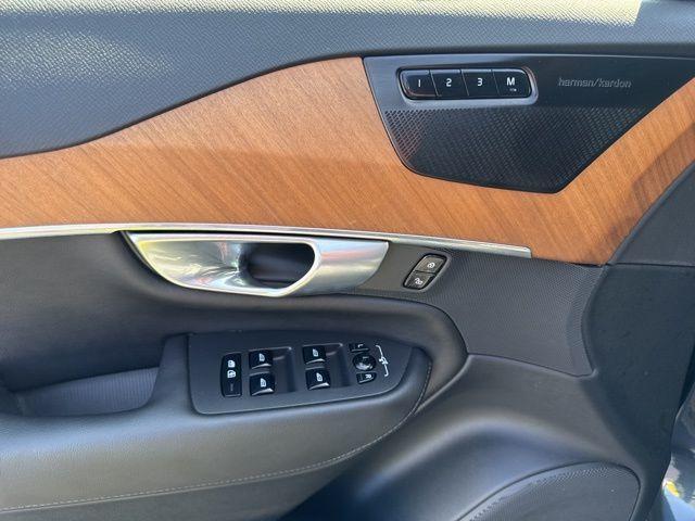 used 2024 Volvo XC90 Recharge Plug-In Hybrid car, priced at $52,991