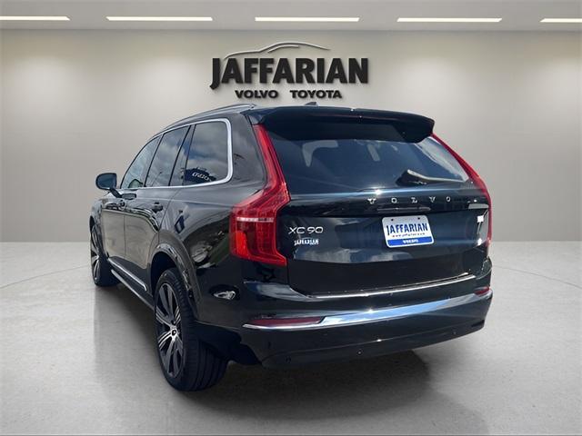 used 2023 Volvo XC90 Recharge Plug-In Hybrid car, priced at $61,000