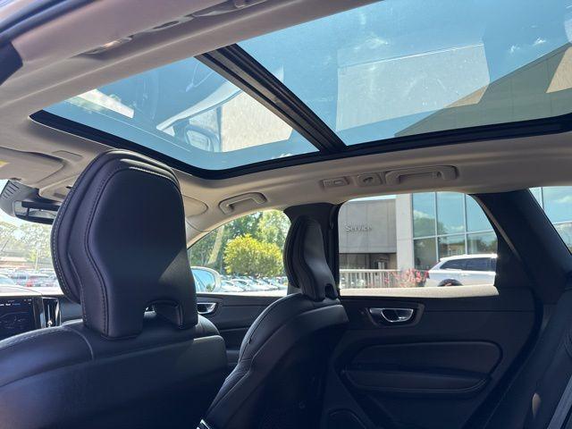 used 2022 Volvo XC60 car, priced at $34,898