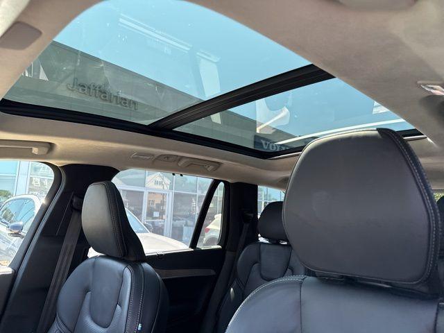 used 2024 Volvo XC90 Recharge Plug-In Hybrid car, priced at $58,916