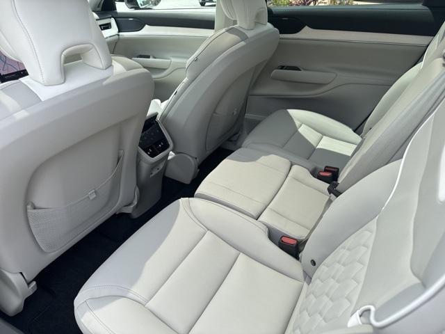 used 2025 Volvo EX90 car, priced at $72,900