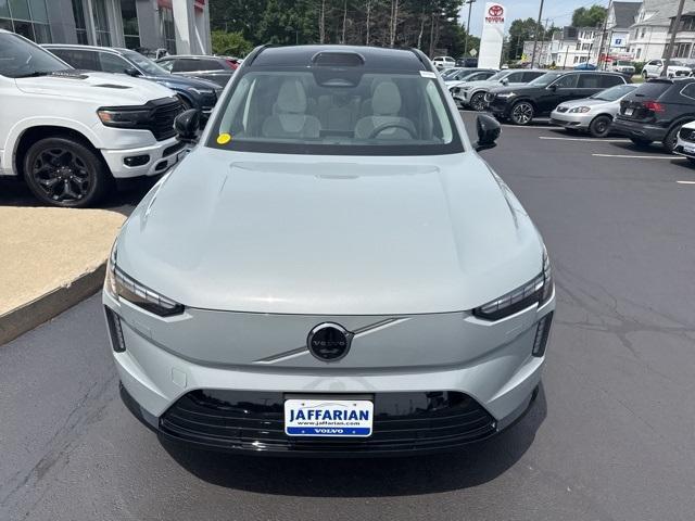 used 2025 Volvo EX90 car, priced at $72,900