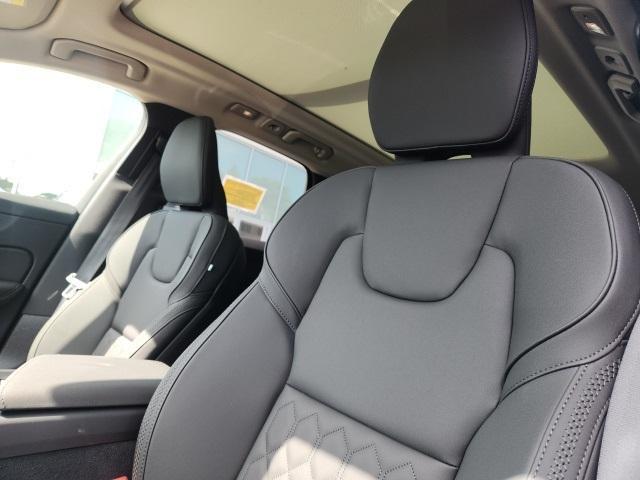 new 2026 Volvo XC60 car, priced at $58,435