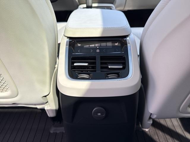 used 2024 Volvo XC90 Recharge Plug-In Hybrid car, priced at $60,500