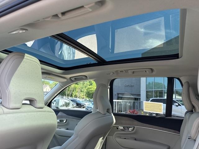 used 2024 Volvo XC90 Recharge Plug-In Hybrid car, priced at $60,500