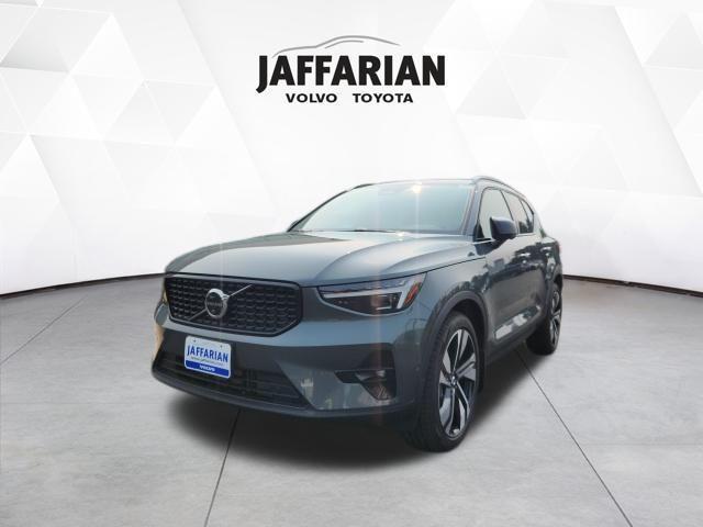 new 2026 Volvo XC40 car, priced at $53,985