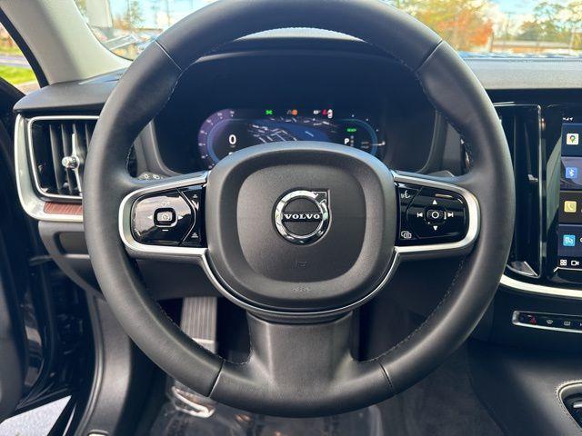 used 2024 Volvo S60 Recharge Plug-In Hybrid car, priced at $39,695