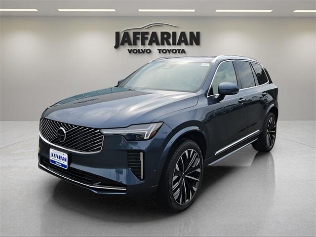 new 2025 Volvo XC90 car, priced at $69,095