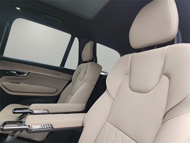 new 2025 Volvo XC90 car, priced at $69,095
