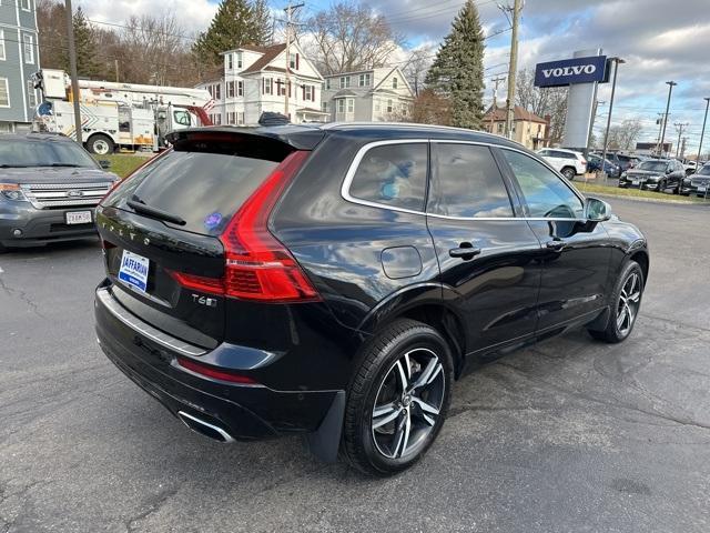 used 2018 Volvo XC60 car