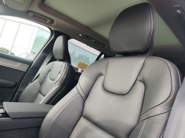 new 2026 Volvo XC90 car, priced at $75,585