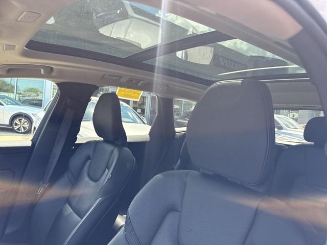 used 2022 Volvo XC60 car, priced at $29,788