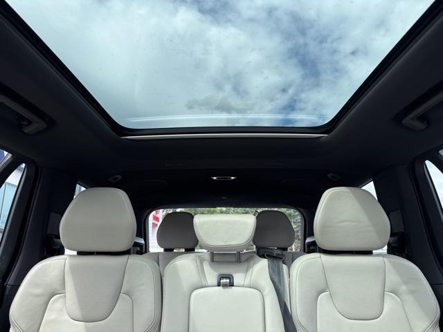 used 2022 Volvo XC90 Recharge Plug-In Hybrid car, priced at $52,500