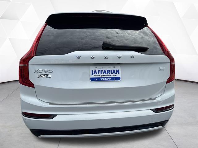 used 2022 Volvo XC90 Recharge Plug-In Hybrid car, priced at $47,000