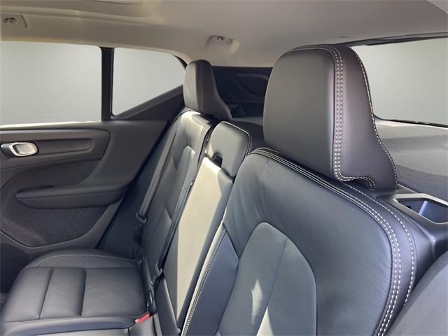 new 2025 Volvo XC40 car, priced at $51,040