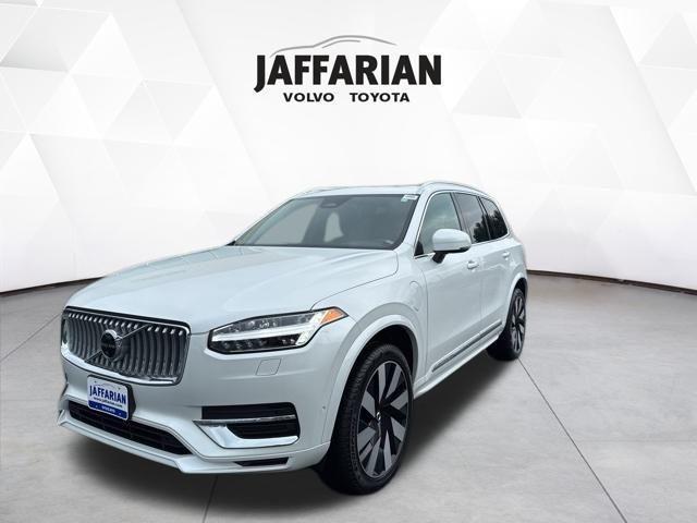 used 2024 Volvo XC90 Recharge Plug-In Hybrid car, priced at $59,991